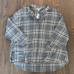 Old Navy Blue and Cream Plaid Button-Down Shirt nwt